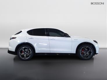 ALFA ROMEO CERTIFIED Alfa Romeo Stelvio Diesel 210 Cv Veloce Usata - Suv Diesel Bianco - Desenzano Del Garda - 2482893_4