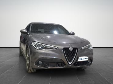 ALFA ROMEO CERTIFIED Alfa Romeo Stelvio 2020 2.2 T Ti Q4 210cv Auto Usata - Suv Diesel Grigio - Pistoia - 2483060_3