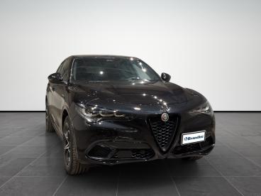 ALFA ROMEO CERTIFIED Alfa Romeo Stelvio 2.2 T Veloce Q4 210cv Auto Usata - Suv Diesel Nero - Pistoia - 2483063_3