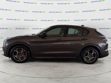 ALFA ROMEO CERTIFIED Alfa Romeo Stelvio 2023 2.2 T Ti Rwd 160cv Auto Usata - Suv Diesel Grigio - Bari - 2483129_4