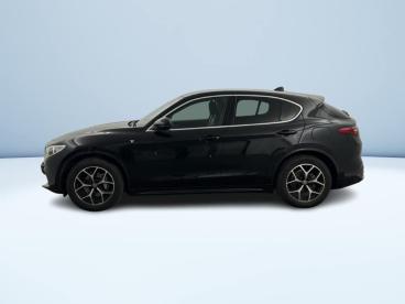 ALFA ROMEO CERTIFIED Alfa Romeo Stelvio 2.2 T Ti Q4 210cv Auto Usata - Suv Diesel Nero - Saronno - 2483162_4