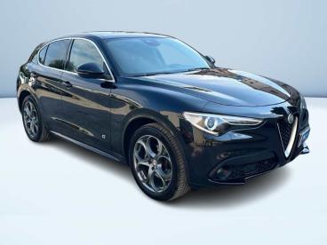 ALFA ROMEO CERTIFIED Alfa Romeo Stelvio 2.2 T Executive Q4 190cv Auto Usata - Suv Diesel Nero - Saronno - 2483164_3