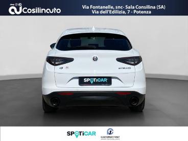 ALFA ROMEO CERTIFIED Alfa Romeo Stelvio 2.2 Turbodiesel 210 Cv At8 Q4 Usata - Suv Diesel Bianco - Sala Consilina - 2487238_4