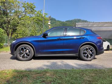 SPOTICAR Alfa Romeo Stelvio 2.2 Turbodiesel 210 Cv At8 Q4 Executive Usata - Suv Diesel Blu - Santo Stefano Di Magra - 502487829_4