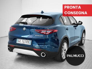 ALFA ROMEO CERTIFIED Alfa Romeo Stelvio 2.2 Turbo Dies 190cv Executive At8 Rwd Usata - Suv Diesel Blu - Prato - 2492249_3