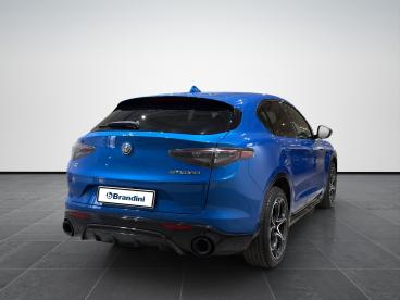 ALFA ROMEO CERTIFIED Alfa Romeo Stelvio 2023 2.2 T Competizione Q4 210cv Auto Usata - Suv Diesel Blu - Pistoia - 2494841_5