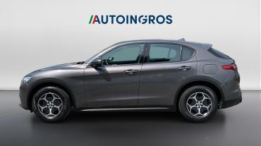 ALFA ROMEO CERTIFIED Alfa Romeo Stelvio 2022 2.2 T Super Business Q4 190cv Auto Usata - Suv Diesel Grigio - Borgaro Torinese - 2495822_2