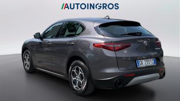 ALFA ROMEO CERTIFIED Alfa Romeo Stelvio 2022 2.2 T Super Business Q4 190cv Auto Usata - Suv Diesel Grigio - Borgaro Torinese - 2495822_3