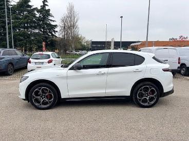 SPOTICAR Alfa Romeo Stelvio 2023 2.2 T Veloce Q4 210cv Auto Usata - Suv Diesel Bianco - Faenza - 1202497276_5