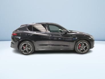 ALFA ROMEO CERTIFIED Alfa Romeo Stelvio 2.2 T Veloce Ti Q4 210cv Auto Usata - Suv Diesel Nero - Saronno - 2498581_4