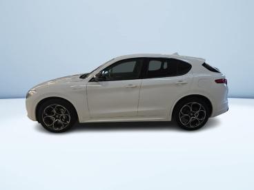 ALFA ROMEO CERTIFIED Alfa Romeo Stelvio 2.2 T Veloce Q4 210cv Auto Usata - Suv Diesel Bianco - Saronno - 2499268_4
