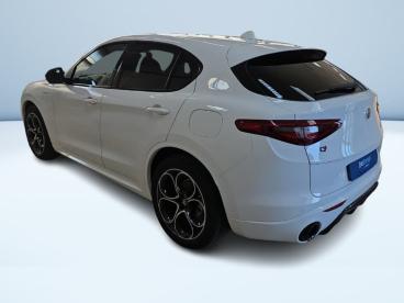 ALFA ROMEO CERTIFIED Alfa Romeo Stelvio 2.2 T Veloce Q4 210cv Auto Usata - Suv Diesel Bianco - Saronno - 2499268_5