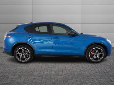 ALFA ROMEO CERTIFIED Alfa Romeo Stelvio 2023 2.2 T Veloce Q4 210cv Auto Usata - Suv Diesel Blu - Parma - 2501805_3