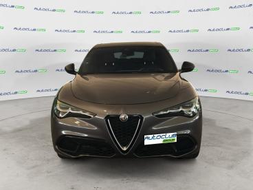 ALFA ROMEO CERTIFIED Alfa Romeo Stelvio 2023 2.2 T Ti Rwd 160cv Auto Usata - Suv Diesel Grigio - Bari - 2503335_2