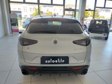 ALFA ROMEO CERTIFIED Alfa Romeo Stelvio 2.2 Td 210 Cv Competizione At8 Q4 Usata - Suv Diesel Grigio - Reggio Emilia - 2505478_5
