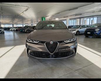 ALFA ROMEO CERTIFIED Alfa Romeo Tonale 1.5 Hybrid Ti 160cv Tct7 Usata - Suv Ibrido Grigio - Pisa - 2274482_2