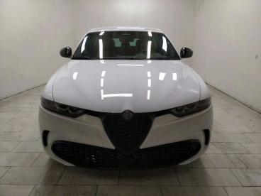 ALFA ROMEO CERTIFIED Alfa Romeo Tonale 1.6 Tributo Italiano 130cv Tct6 Usata - Suv Diesel Bianco - Cuneo - 2285049_2
