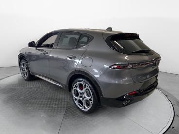 ALFA ROMEO CERTIFIED Alfa Romeo Tonale 1.3 280cv Phev At6 Q4 Speciale Usata - Suv Ibrido Plug-in Grigio - San Miniato - 2306920_4