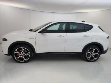 ALFA ROMEO CERTIFIED Alfa Romeo Tonale Phev-tonale 1.3 Phev Veloce Q4 280cv At6 Usata - Suv Ibrido Plug-in Bianco - Parma - 2307687_3