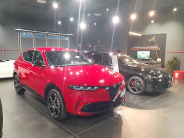 ALFA ROMEO CERTIFIED Alfa Romeo Tonale Sprint-tonale 1.5 130 Cv Mhev Tct7 Sprint Usata - Suv Ibrido Rosso - Vigevano - 2345492_4