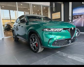 ALFA ROMEO CERTIFIED Alfa Romeo Tonale 1.3 Phev Veloce Q4 280cv At6 Usata - Suv Ibrido Plug-in Verde - Salerno - 2369340_2