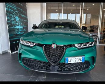 ALFA ROMEO CERTIFIED Alfa Romeo Tonale 1.3 Phev Veloce Q4 280cv At6 Usata - Suv Ibrido Plug-in Verde - Salerno - 2369340_5