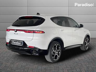 ALFA ROMEO CERTIFIED Alfa Romeo Tonale (638)-tonale My24 Plug-in Hybrid Q4280cv Veloce Usata - Suv Benzina Bianco - Lamezia Terme - 2369342_2