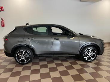 ALFA ROMEO CERTIFIED Alfa Romeo Tonale Sprint-tonale Ibrida My25 Hybrid 160cv Sprint Usata - Suv Ibrido Grigio - Parma - 2371266_3