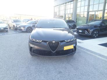 ALFA ROMEO CERTIFIED Alfa Romeo Tonale 1.3 280 Cv Phev At6 Q4 Speciale Usata - Suv Ibrido Plug-in Grigio - Campobasso - 2381599_5