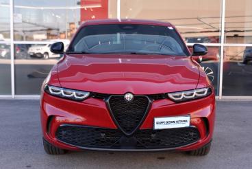 ALFA ROMEO CERTIFIED Alfa Romeo Tonale 1.5 Hybrid Veloce 160cv Tct7 Usata - Suv Ibrido Rosso - Desenzano Del Garda - 2393022_2