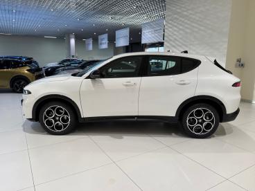 ALFA ROMEO CERTIFIED Alfa Romeo Tonale 1.5 130cv Hybrid Tct7 Sprint Usata - Suv Ibrido Bianco Alfa - Roma - 2397203_4