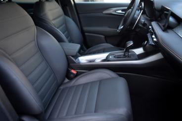 ALFA ROMEO CERTIFIED Alfa Romeo Tonale 1.5 Hybrid Veloce 160cv Tct7 Usata - Suv Ibrido Grigio - Desenzano Del Garda - 2400034_5