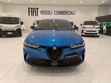 SPOTICAR Alfa Romeo Tonale 1.5 160cv Hybrid Tct7 Veloce Usata - Suv Ibrido Blu - Napoli - 1202411014_2