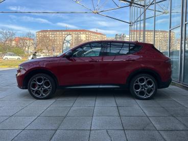 ALFA ROMEO CERTIFIED Alfa Romeo Tonale 1.3 280cv Plug In Hybrid At6 Speciale Q4 Usata - Suv Ibrido Plug-in Rosso - Torino - 2417266_4