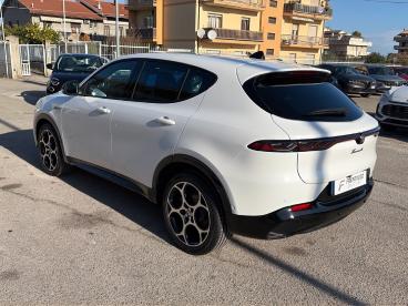 ALFA ROMEO CERTIFIED Alfa Romeo Tonale 1.6 Diesel 130 Cv Tct6 Veloce Usata - Suv Diesel Bianco - Campobasso - 2424839_3