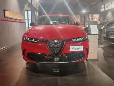 ALFA ROMEO CERTIFIED Alfa Romeo Tonale 1.5 160 Cv Mhev Tct7 Sprint Usata - Suv Ibrido Rosso - Grugliasco - 2452194_2