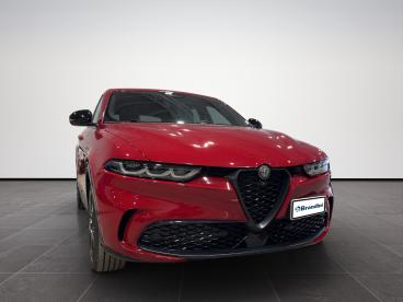 ALFA ROMEO CERTIFIED Alfa Romeo Tonale 1.5 Hybrid Veloce 160cv Tct7 Usata - Suv Ibrido Rosso - Pistoia - 2454648_3