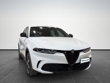 ALFA ROMEO CERTIFIED Alfa Romeo Tonale 1.5 Hybrid Veloce 160cv Tct7 Usata - Suv Ibrido Bianco - Pistoia - 2454649_3