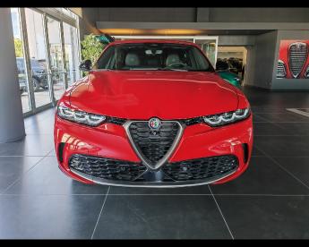 ALFA ROMEO CERTIFIED Alfa Romeo Tonale Plug In Hybrid-tonale My23 Plug In Hybrid Q4280cv Usata - Suv Ibrido Plug-in Rosso - Pisa - 2461759_2