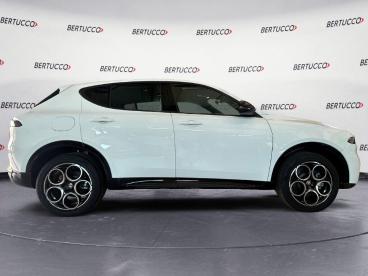 ALFA ROMEO CERTIFIED Alfa Romeo Tonale 1.5 160 Cv Mhev Tct7 Sprint Usata - Suv Ibrido Bianco - Legnago - 2465754_3