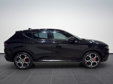 ALFA ROMEO CERTIFIED Alfa Romeo Tonale 1.5 Hybrid Veloce 160cv Tct7 Usata - Suv Ibrido Nero - Pistoia - 2486039_4