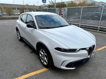 ALFA ROMEO CERTIFIED Alfa Romeo Tonale 1.5 Hybrid Super 130cv Tct7 Usata - Suv Ibrido Bianco - Fisciano - 2493473_1