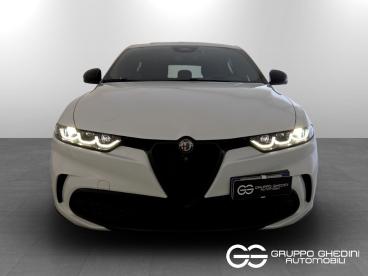 ALFA ROMEO CERTIFIED Alfa Romeo Tonale 1.5 Hybrid Veloce 160cv Tct7 Usata - Suv Ibrido Bianco - Bologna - 2497860_4