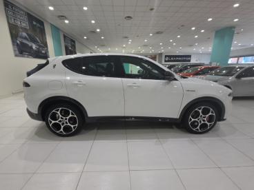 SPOTICAR Alfa Romeo Tonale 1.5 160cv Hybrid Tct7 Veloce Usata - Suv Benzina Bianco - Napoli - 1202515243_4