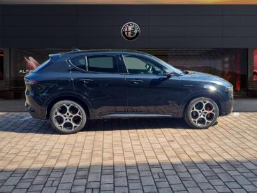 ALFA ROMEO CERTIFIED Alfa Romeo Tonale Phev My24 1500 160cv Hybrid Veloce Usata - Suv Ibrido Nero - Monza - 2355710_4