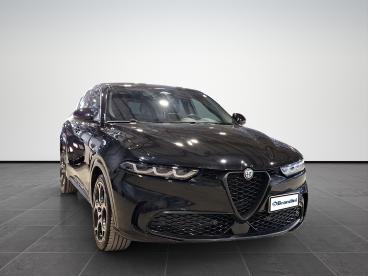 ALFA ROMEO CERTIFIED Alfa Romeo Tonale Phev 1.5 Hybrid Veloce 160cv Tct7 Usata - Suv Ibrido Nero - Pistoia - 2416360_3