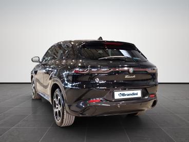 ALFA ROMEO CERTIFIED Alfa Romeo Tonale Phev 1.5 Hybrid Veloce 160cv Tct7 Usata - Suv Ibrido Nero - Pistoia - 2416360_4