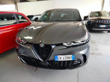 SPOTICAR Alfa Romeo Tonale Phev 1.5 160 Cv Mhev Tct7 Veloce Promo Usata - Suv Ibrido Grigio - Cesena - 502433876_3