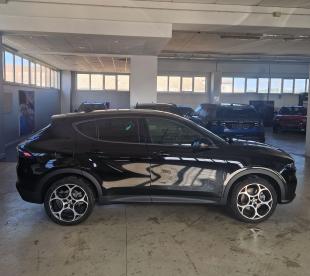 ALFA ROMEO CERTIFIED Alfa Romeo Tonale Phev 1.3 Phev Sprint Q4 280cv At6 Usata - Suv Ibrido Nero - Orvieto - 2451943_3