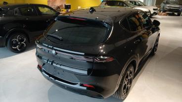 ALFA ROMEO CERTIFIED Alfa Romeo Tonale Phev 1.5 Hybrid 175cv Tct7 Veloce Usata - Suv Ibrido Nero - Benevento - 2459964_5